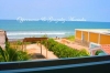 Beach house for sale in Crucita. Casa en venta en la playa de Crucita.